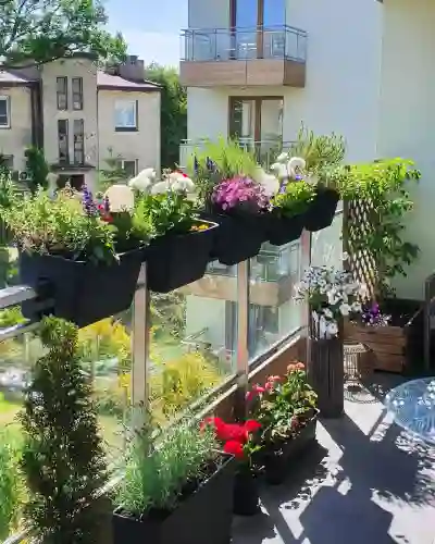 Charming Balcony Garden Ideas to Transform Small Spaces into Lush Green Retreats