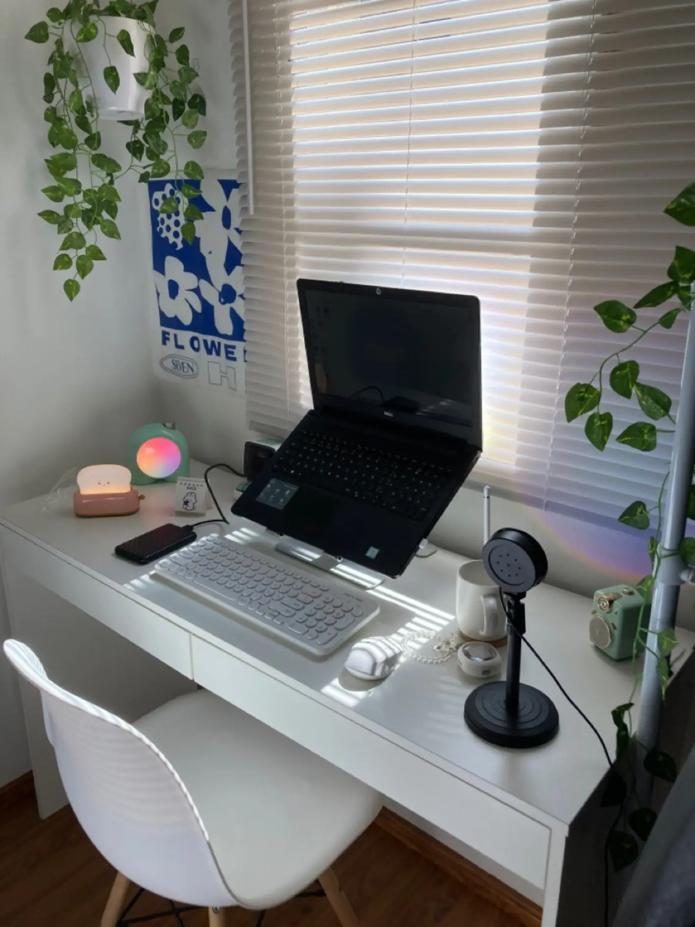 bedroom desk ideas