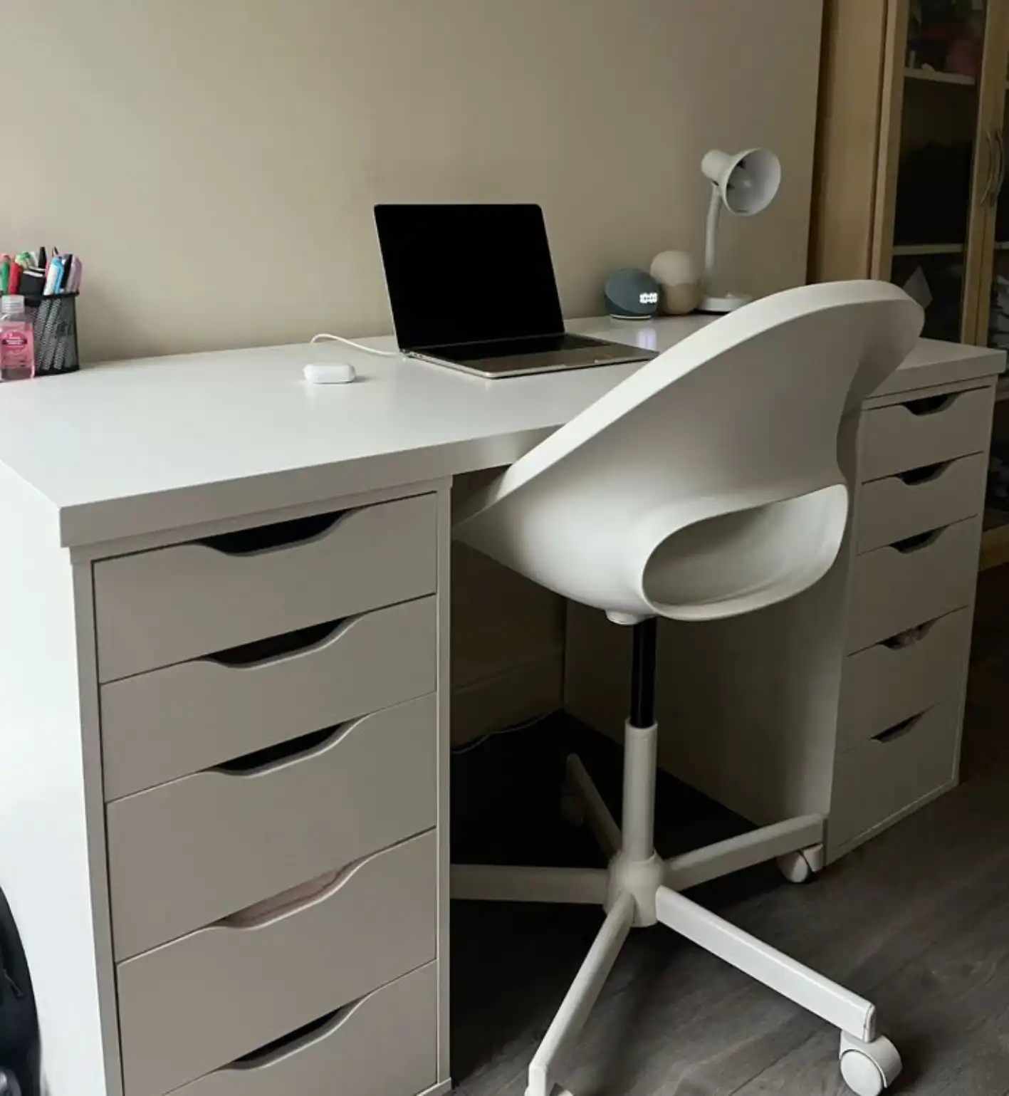 bedroom desk ideas