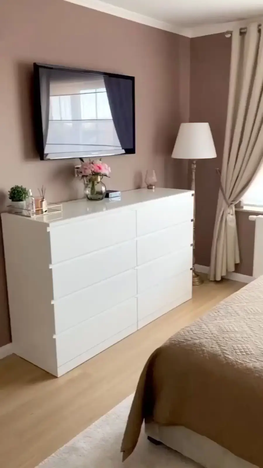 bedroom dresser decor ideas
