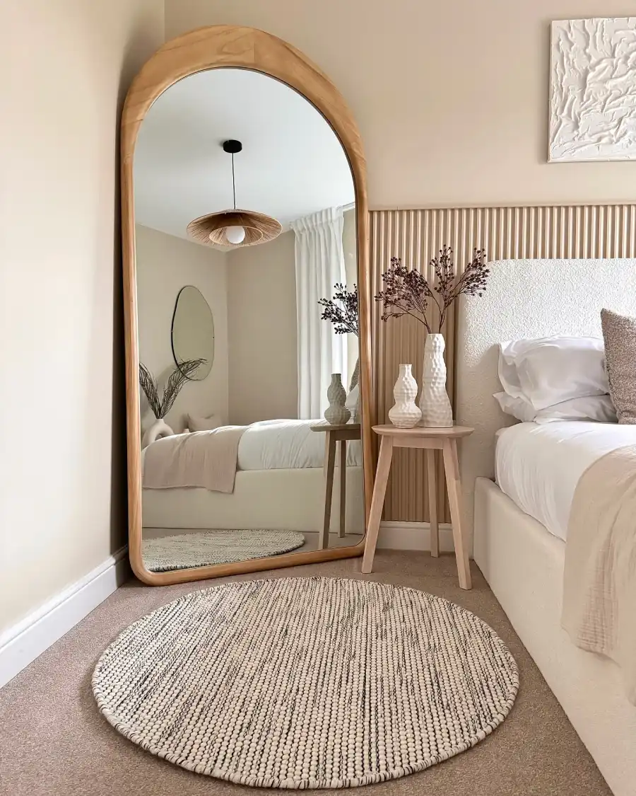 bedroom mirror ideas