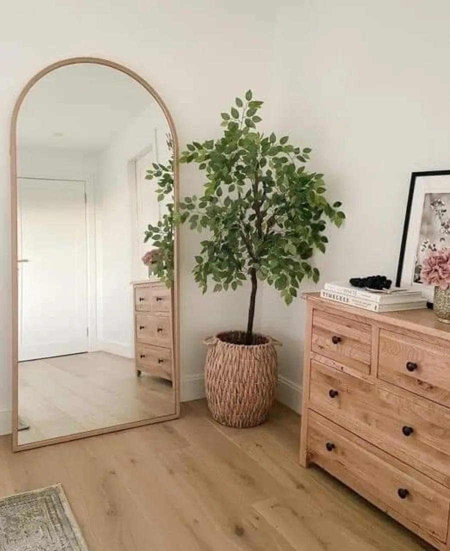 bedroom mirror ideas