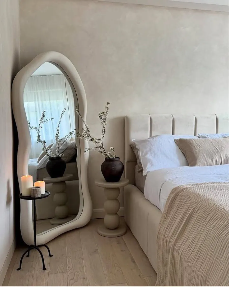 bedroom mirror ideas
