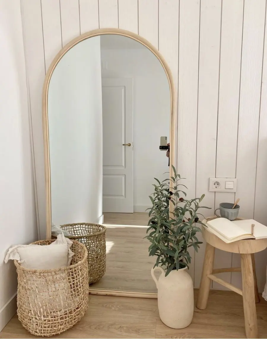 bedroom mirror ideas