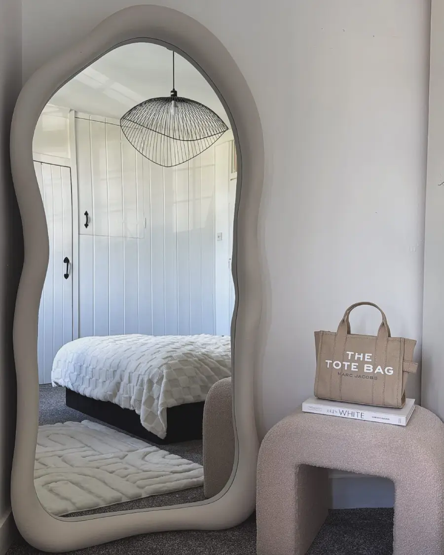 bedroom mirror ideas