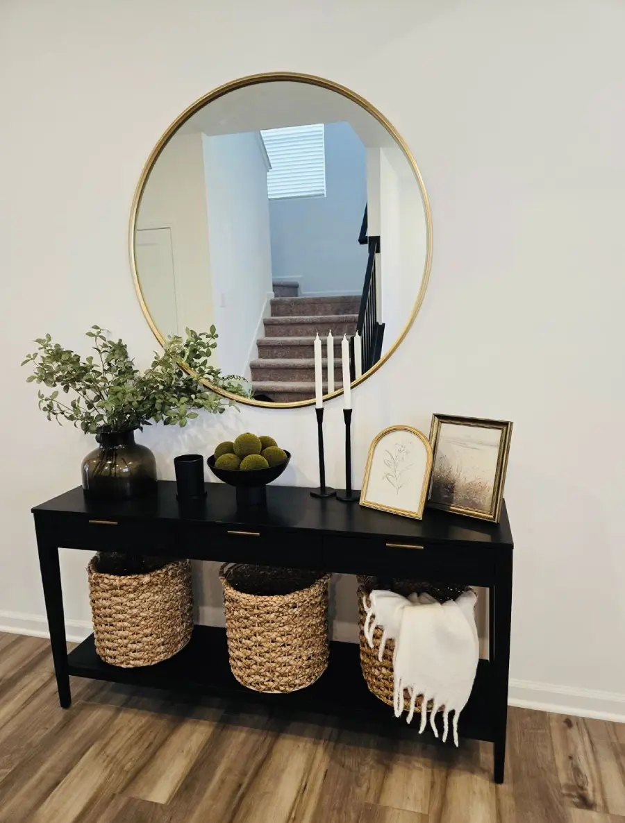 black entryway table decor