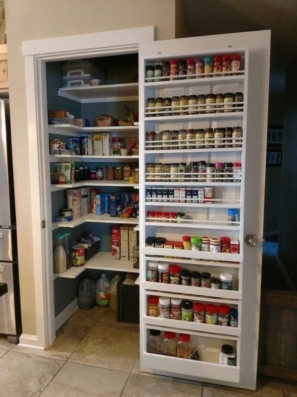 clever-pantry-organization-hacks