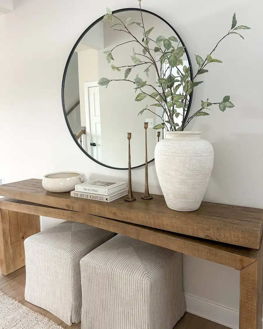 console table decor