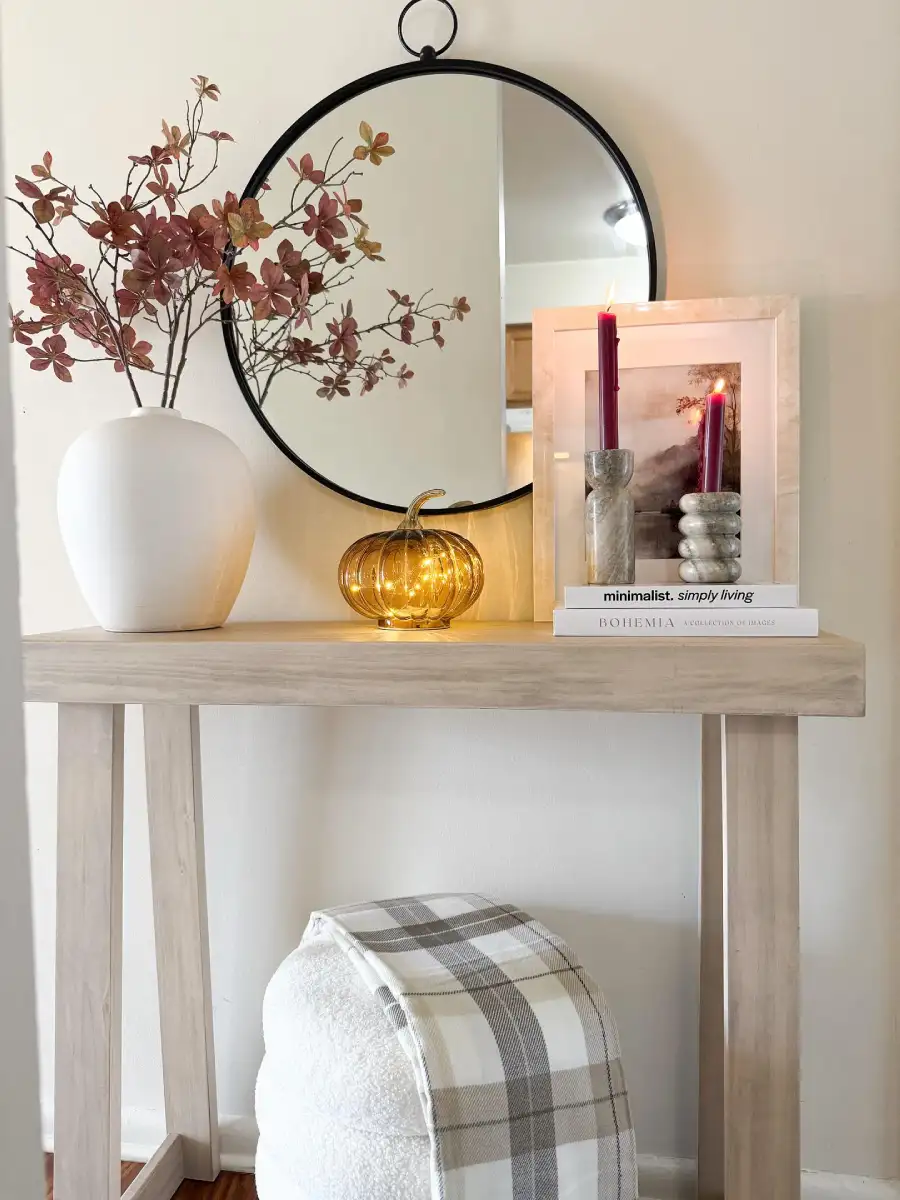 console table decor