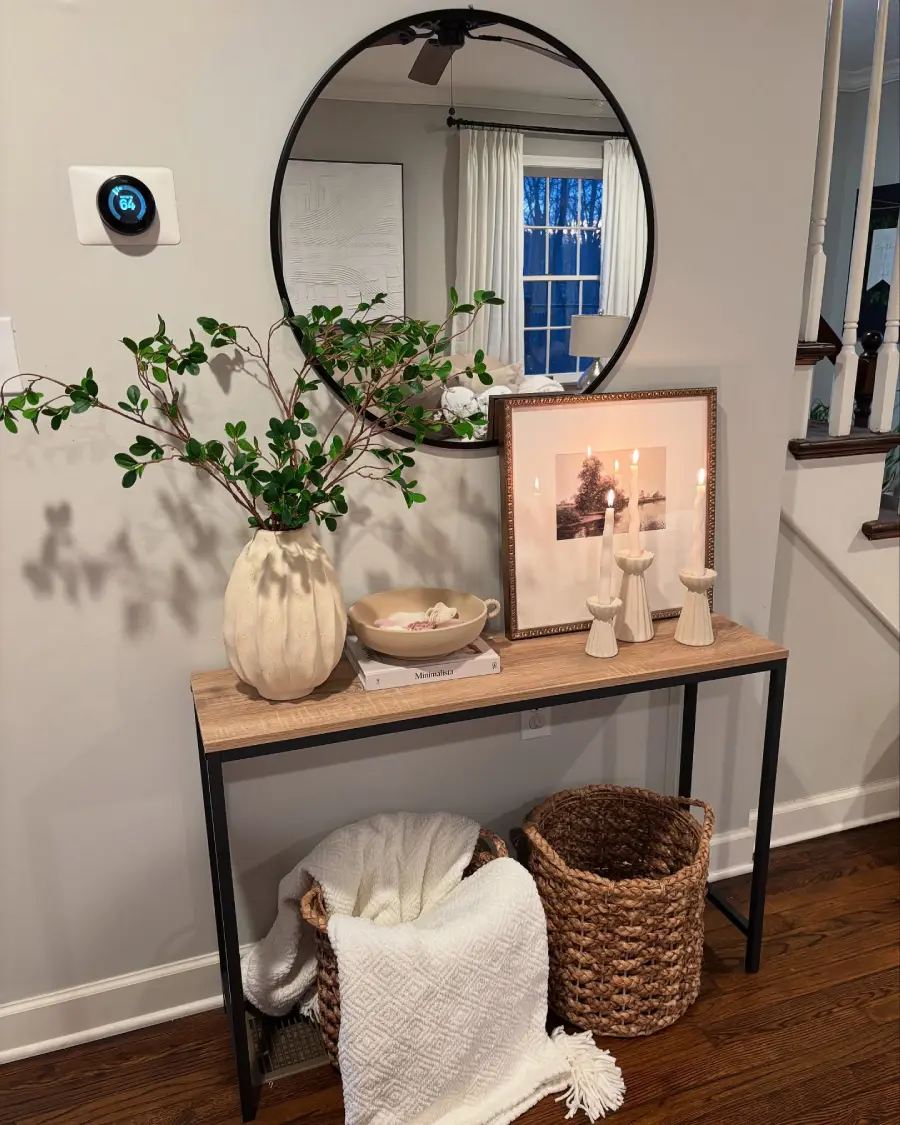 console table decor