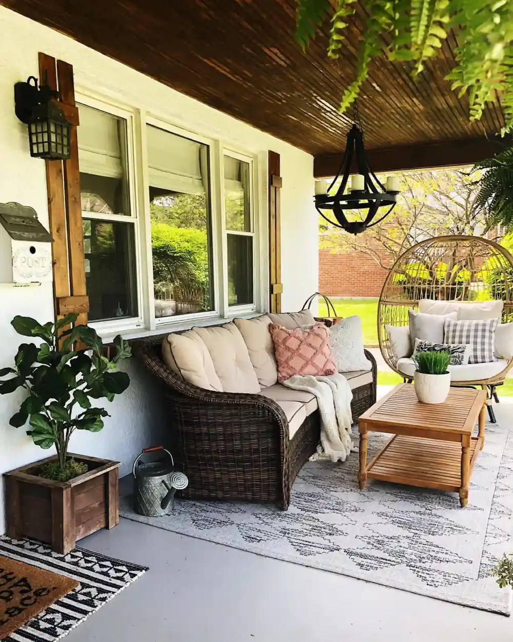 farmhouse porch