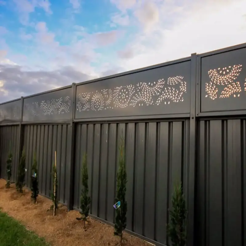 fence toppers