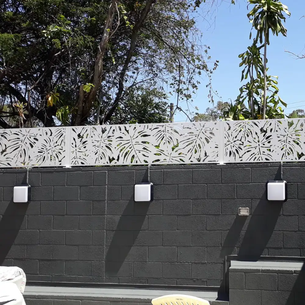 fence toppers