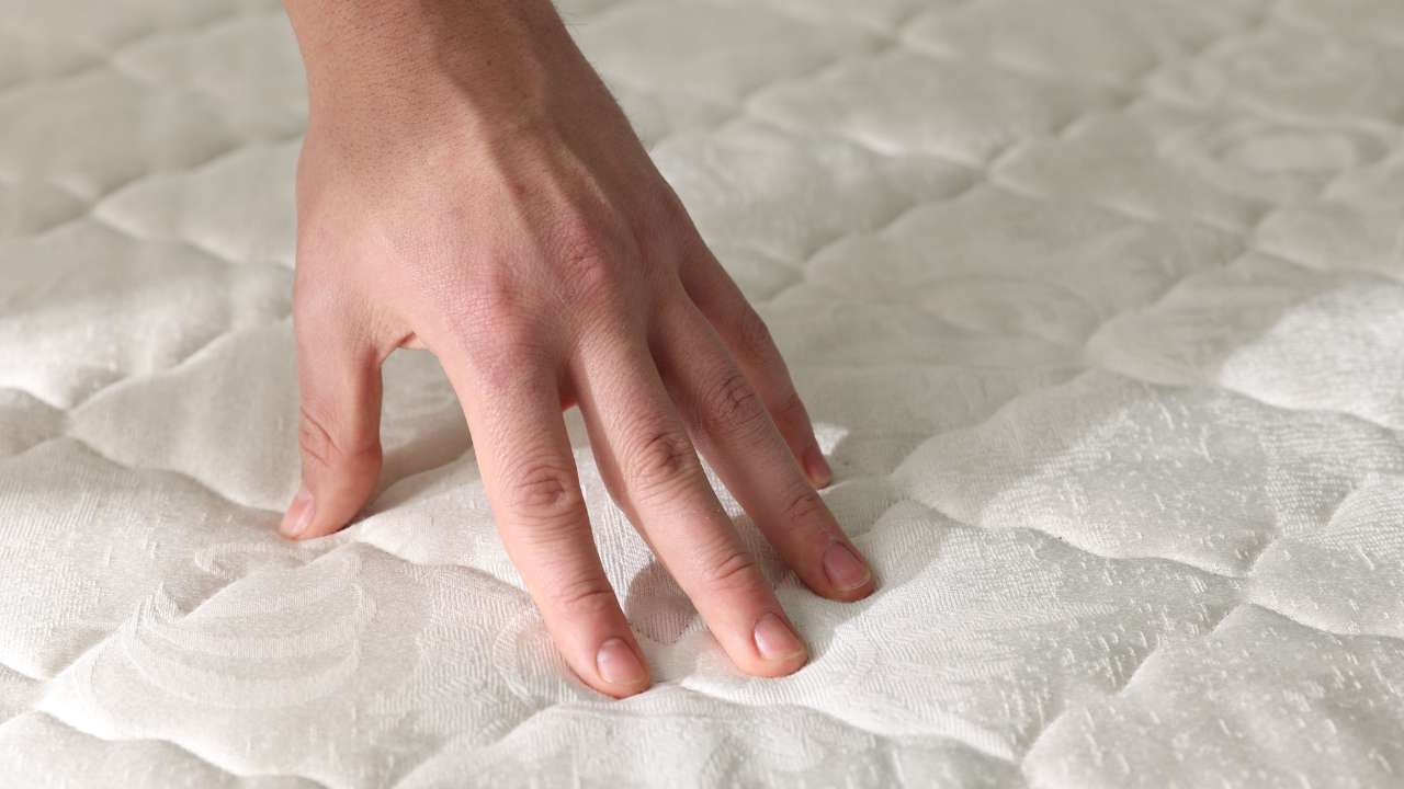 how-to-clean-mattress