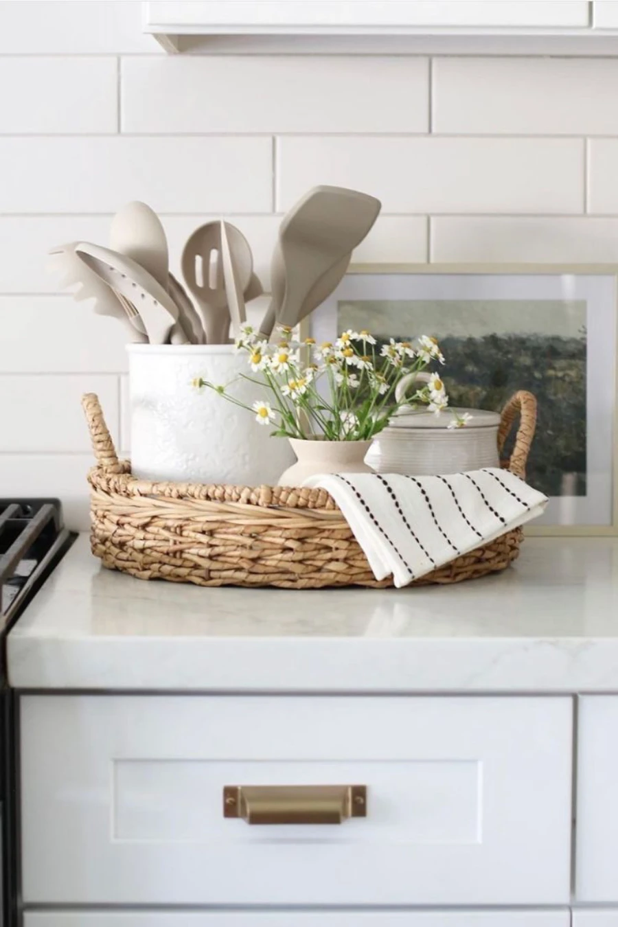 kitchen-counter-decor/