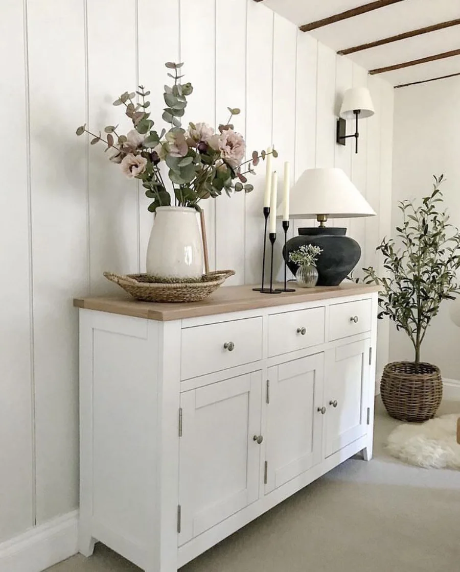 sideboard decor