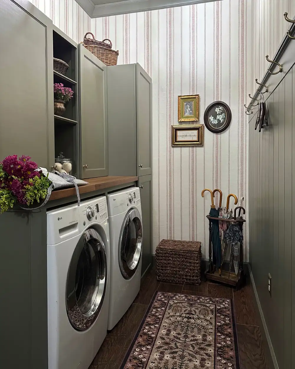 small laundry room ideas