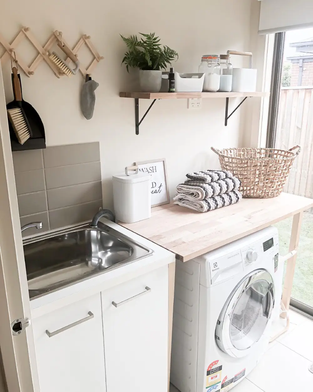 small laundry room ideas